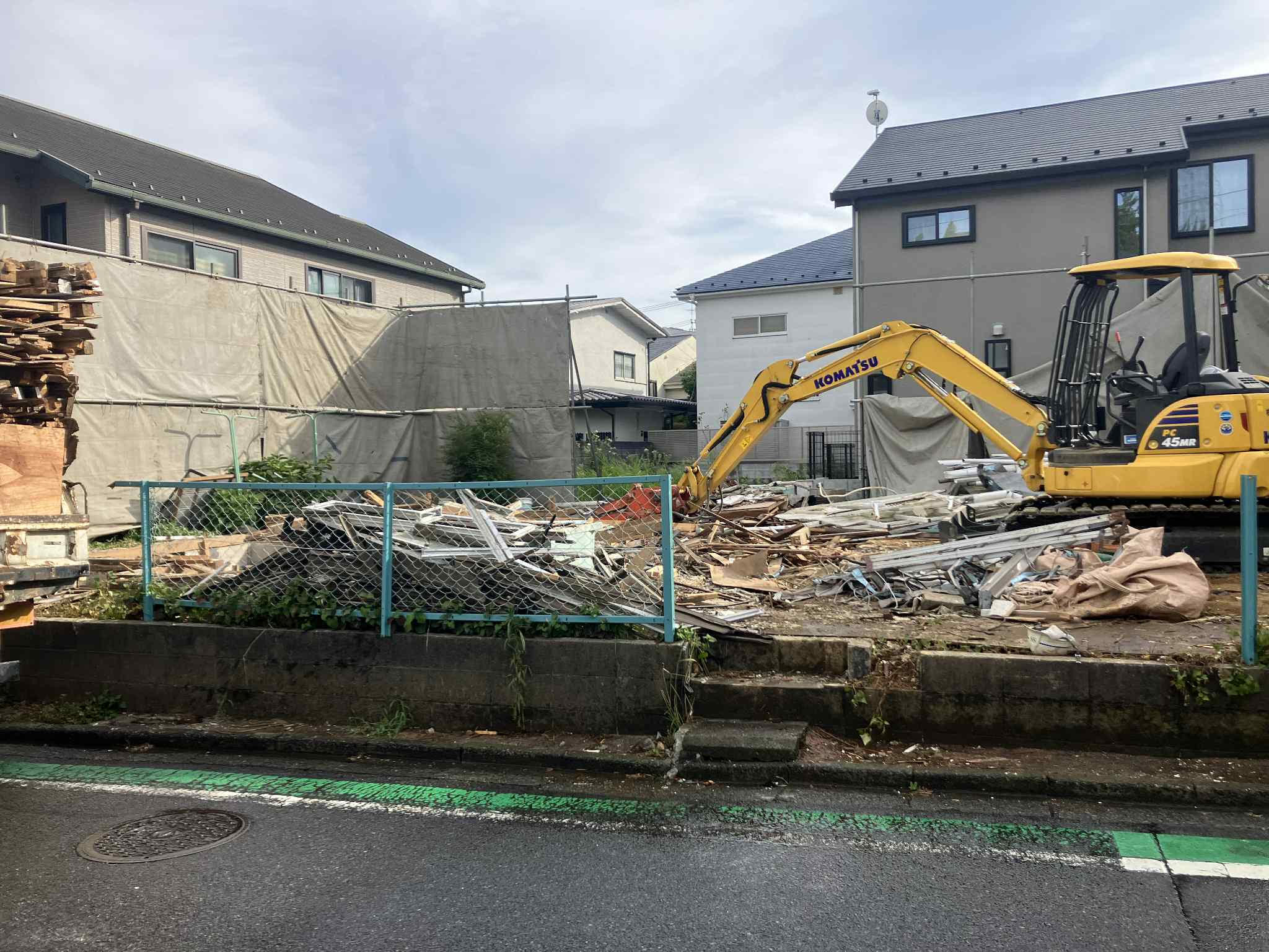 2025/08/30の解体状況：混合搬出