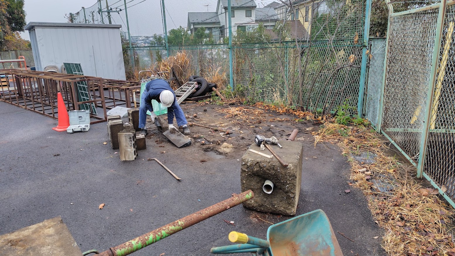 2025/12/26の解体状況：解体の様子