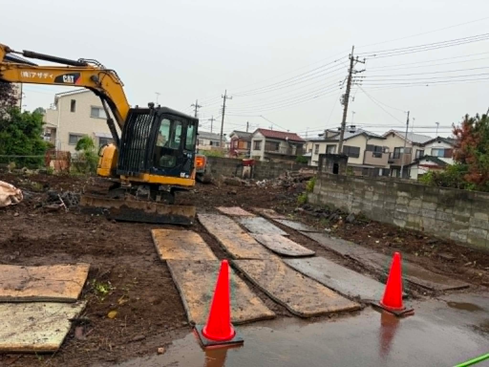 2026/08/01の解体状況：基礎解体→ガラ搬出